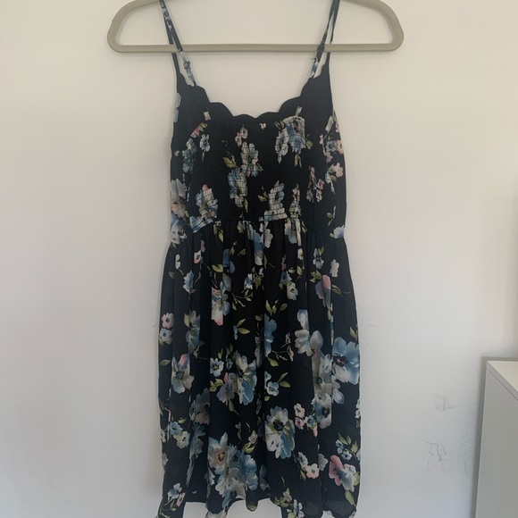 Exhilaration Summer Dress - Picture 3 of 5